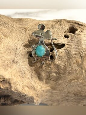 Vintage Silver Tone Mouse Pin With Cabochon Center Brooch